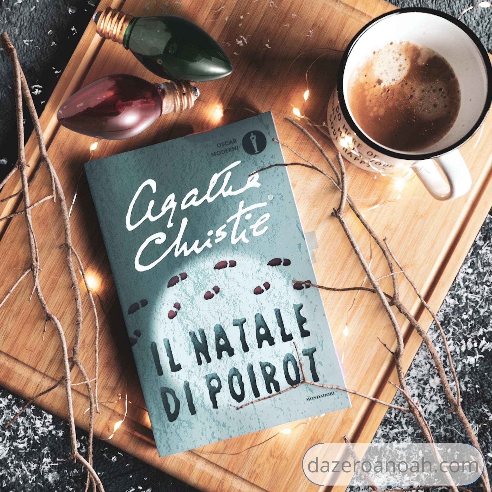 Copertina del libro Il Natale di Poirot di Agatha Christie